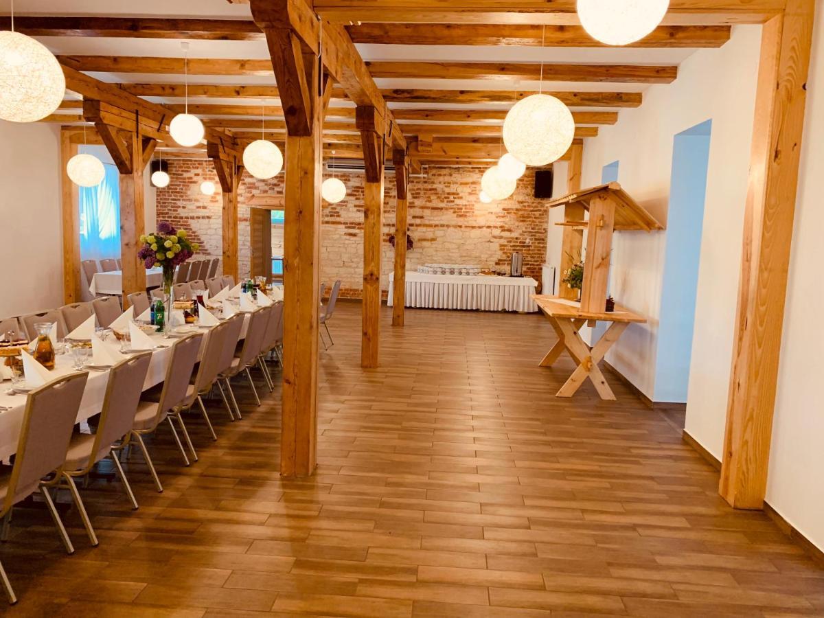 Arka Agroturyska Villa Kosin Dış mekan fotoğraf